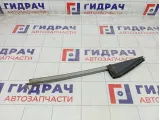 Накладка двери задней правой Suzuki Liana 8177054G00