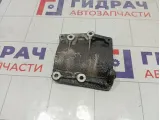 Кронштейн кондиционера Suzuki Liana 9511154G01