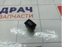 Кнопка обогрева сидений переднего правого Suzuki Liana 3785565D00