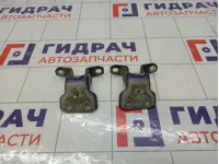 Петли двери задней левой Suzuki Liana