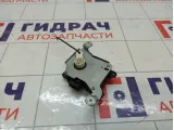 Моторчик заслонки отопителя (печки) Suzuki Liana 1138002320