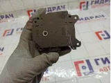 Моторчик заслонки отопителя (печки) Suzuki Liana 1138002350