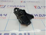 Кронштейн опоры двигателя Suzuki SX4 11740-54L00.