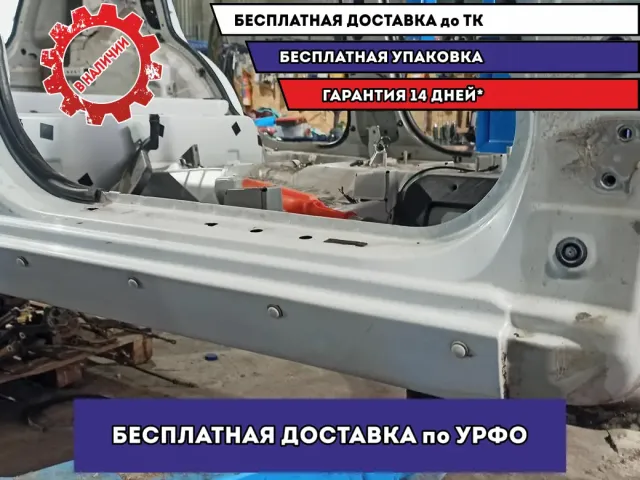 Порог со стойкой правый Suzuki SX4 . Вмятина.