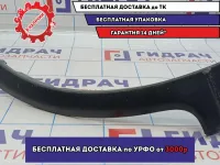 Накладка переднего крыла левого Suzuki SX4 71781-80J0. Царапины, сломаны крепления.