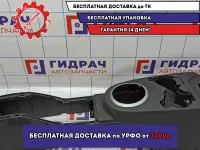 Консоль центральная Suzuki SX4 75810-80J00-P4Z. Дефект держателя стакана.