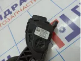 Педаль газа Suzuki SX4 49400-79J90.