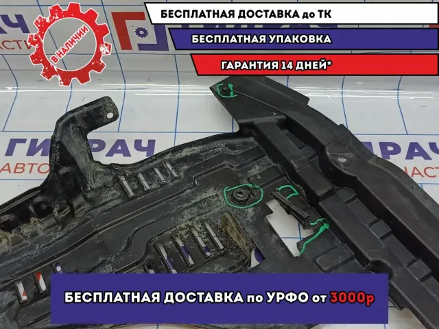 Пыльник двигателя нижний левый Suzuki SX4 72392-79J00. Дефекты.