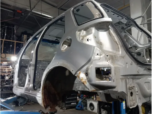 Крыло заднее левое Suzuki SX4