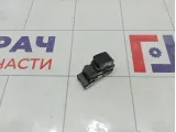 Кнопка стеклоподъемника Suzuki SX4 3799562J00