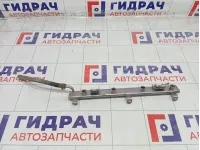 Топливная рампа (топливная рейка) Suzuki SX4 1573086G00