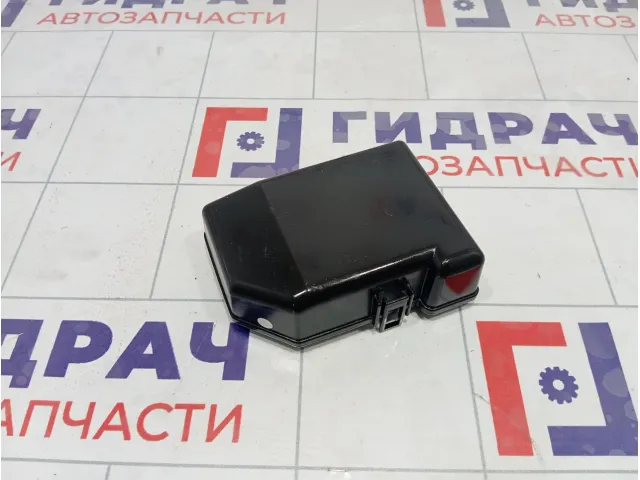Крышка блока предохранителей Suzuki SX4 3671780J00