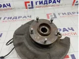 Кулак поворотный передний правый Suzuki SX4 4511180J52