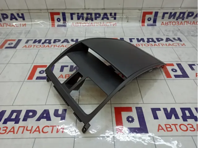 Накладка торпедо Suzuki SX4 7382080J00P4Z