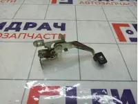 Ручка открывания лючка бензобака Suzuki SX4 8331076G32