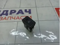 Кнопка противотуманных фар Suzuki SX4 3727062J00