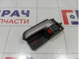 Ручка двери внутренняя левая Suzuki SX4 8313063J20FC6