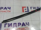 Накладка стекла заднего правого Suzuki SX4 8383180J00