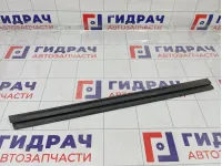 Уплотнитель стекла передний правый Suzuki SX4 8385180J00