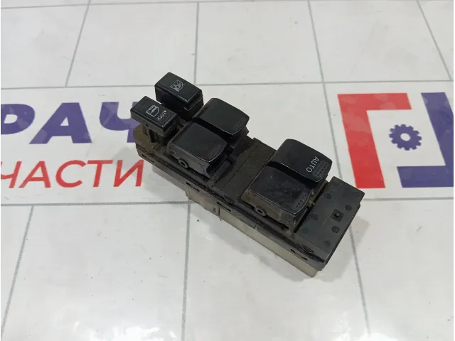 Блок управления стеклоподъемниками Suzuki SX4 3799064J20