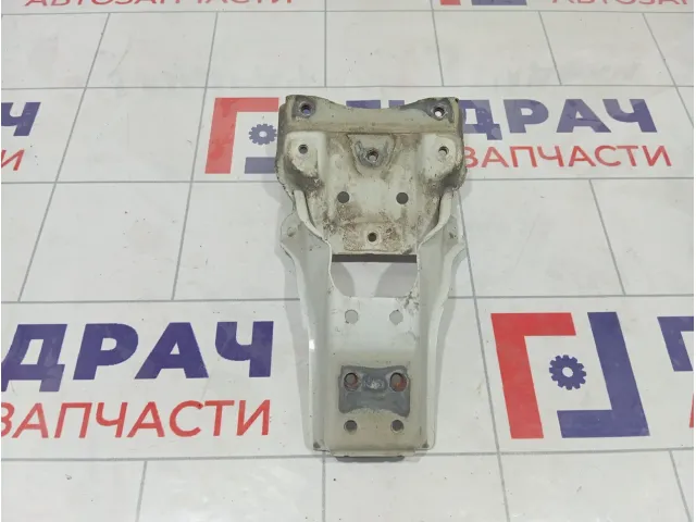 Кронштейн замка капота Suzuki SX4 5824080J00