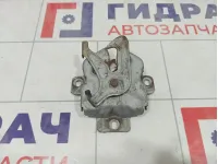 Замок капота Suzuki SX4 8211079J10