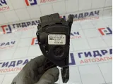 Педаль газа Suzuki SX4 4940079J90