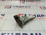 Замок багажника Suzuki SX4 8251063J00