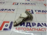 Замок багажника Suzuki SX4 8251063J00