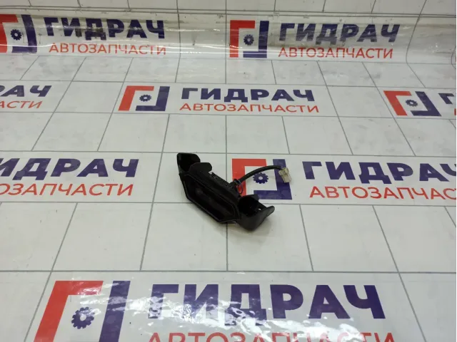 Кнопка открывания багажника Suzuki SX4 3717979J00