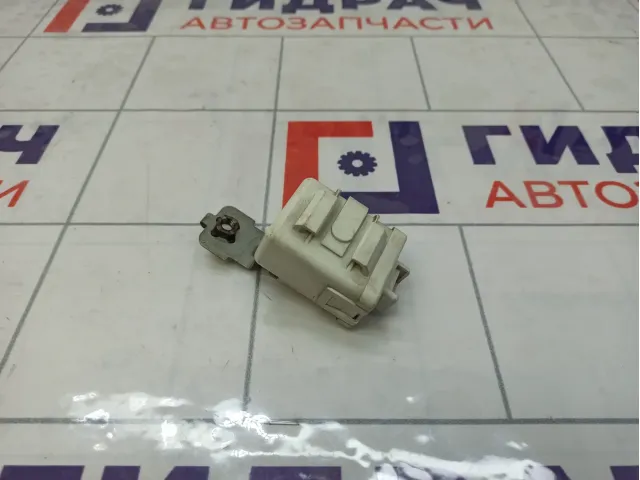 Блок реле Suzuki SX4 3719062J10