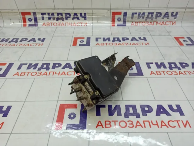 Блок ABS Suzuki SX4 5611080J71