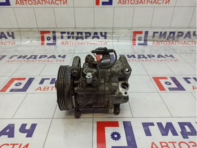 Компрессор системы кондиционирования Suzuki SX4 9520063JA1
