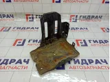 Кронштейн крепления аккумулятора (АКБ) Suzuki SX4 7252080J01