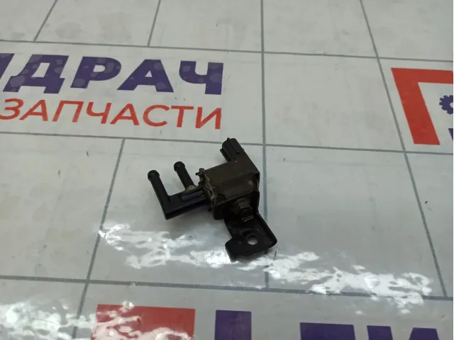 Клапан электромагнитный Suzuki SX4 1811752G00