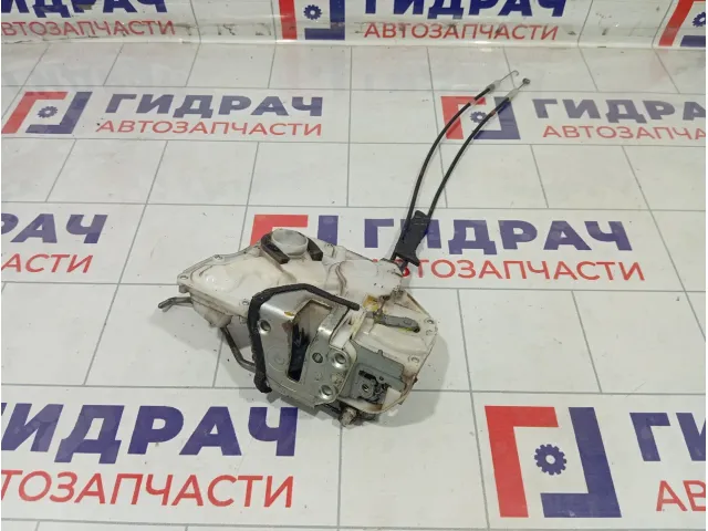 Замок двери передней левой Suzuki SX4 8220280J32