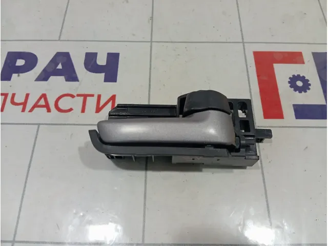 Ручка двери внутренняя правая Suzuki SX4 8311063J30BWR
