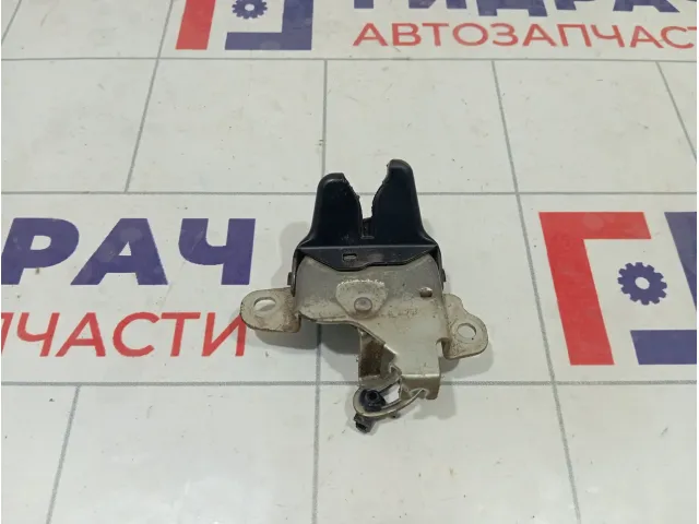 Замок багажника Suzuki SX4 8250175K00
