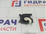 Моторчик заслонки отопителя (печки) Suzuki SX4 5037521030