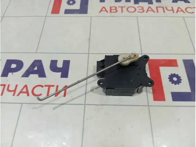 Моторчик заслонки отопителя (печки) Suzuki SX4 5037521010