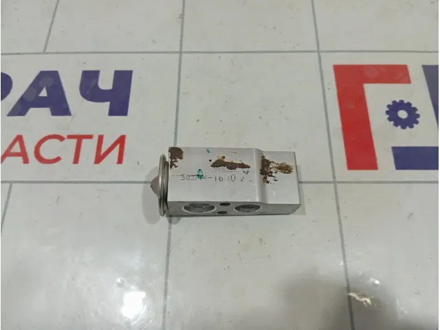 Клапан кондиционера Suzuki SX4 9543180J01