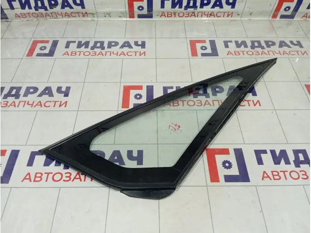 Стекло кузовное глухое (форточка) переднее левое Suzuki SX4 8456080J13