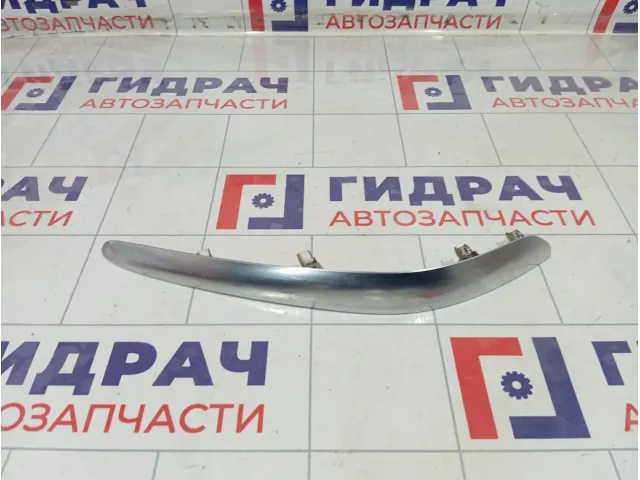 Накладка торпедо левая Suzuki SX4 7385280J1