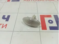 Повторитель на крыло Suzuki SX4 3641063J21