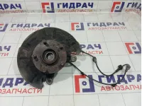Кулак поворотный передний правый Suzuki SX4 4511180J52