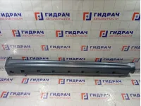 Накладка порога правая Suzuki SX4 7723080J11ZY4