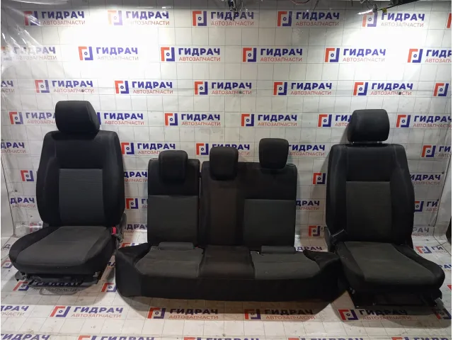 Сиденье комплект Suzuki SX4