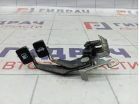 Ручка открывания лючка бензобака Suzuki SX4 8331076G32