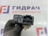 Моторчик заслонки отопителя (печки) Suzuki SX4 5037521021