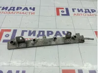 Топливная рампа (топливная рейка) Suzuki SX4 1573086G00